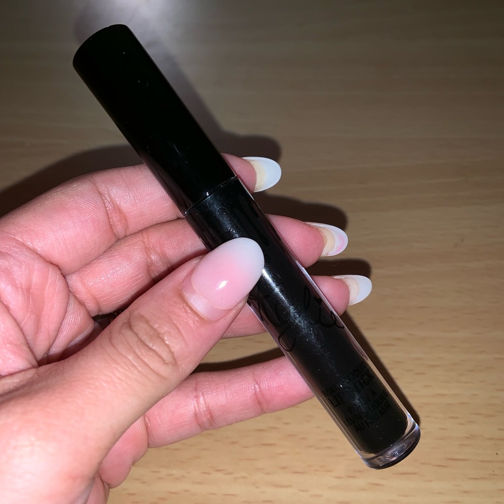 Kylie Dead Of Knight Matte Lip Kit